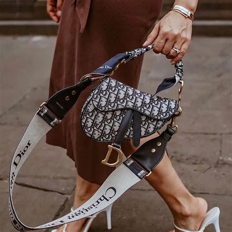 saddle bag purse dior|Dior saddle bag street style.